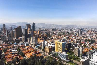 El número de empresas del sector comercio creció un 4,3 % en Bogotá
