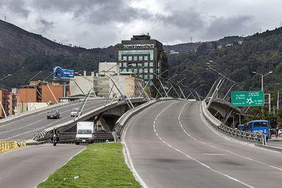 En el primer trimestre de 2014 el área total en proceso de construcción creció 14,5% en Bogotá y 11,7% en Colombia